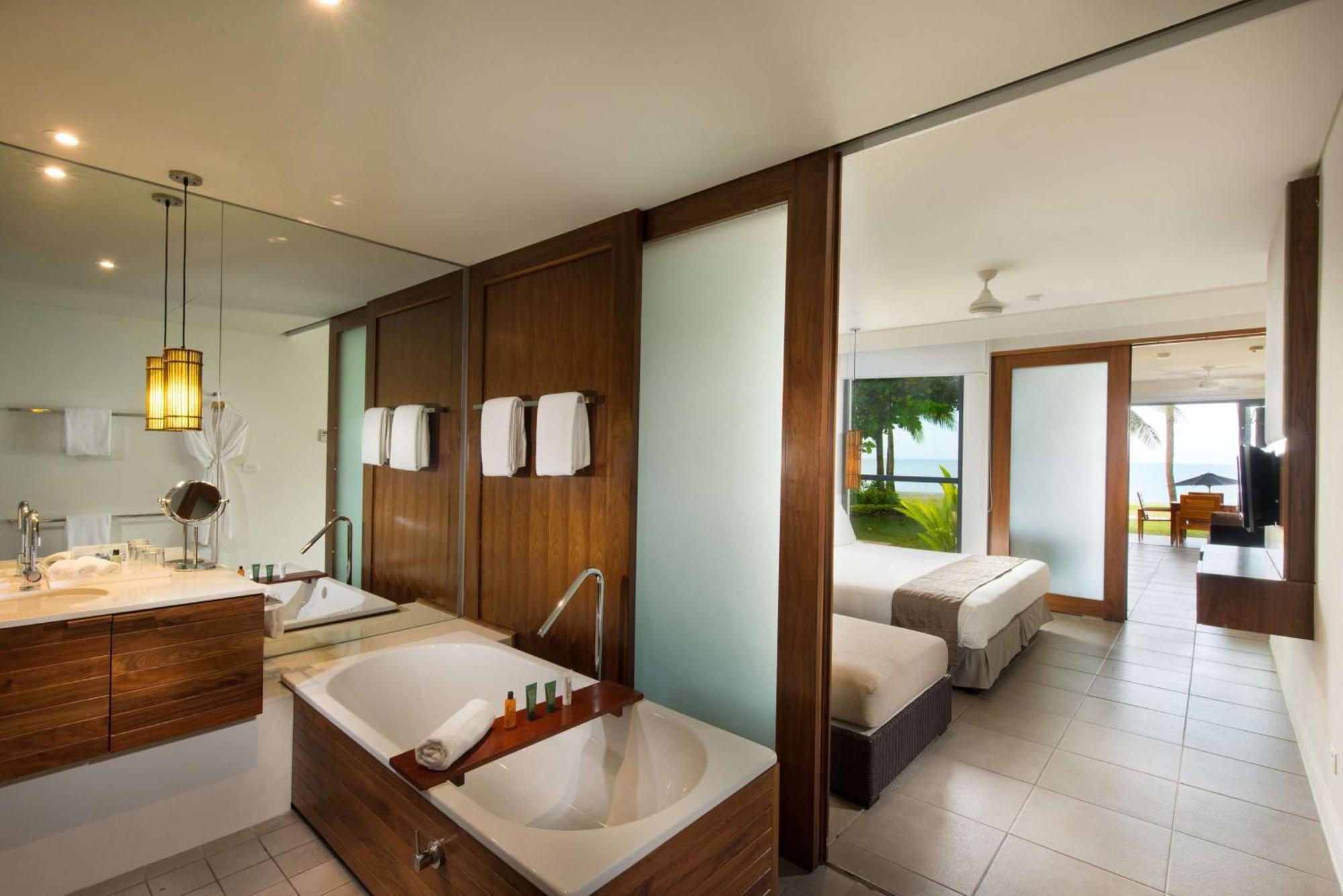 Hilton Fiji Beach Resort And Spa Denarau Island Eksteriør billede